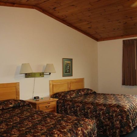 Superior Ridge Resort Motel Schroeder Eksteriør billede