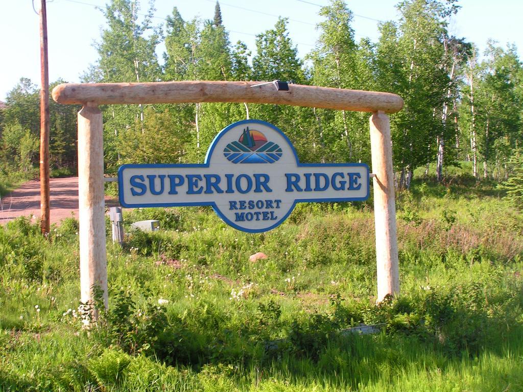Superior Ridge Resort Motel Schroeder Eksteriør billede