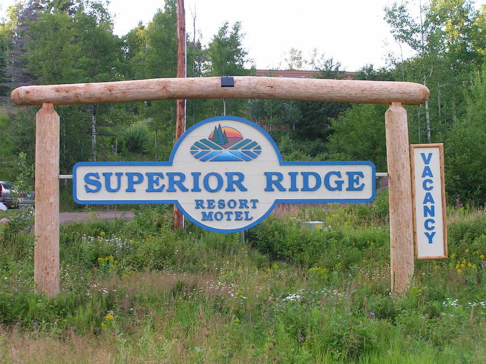 Superior Ridge Resort Motel Schroeder Eksteriør billede