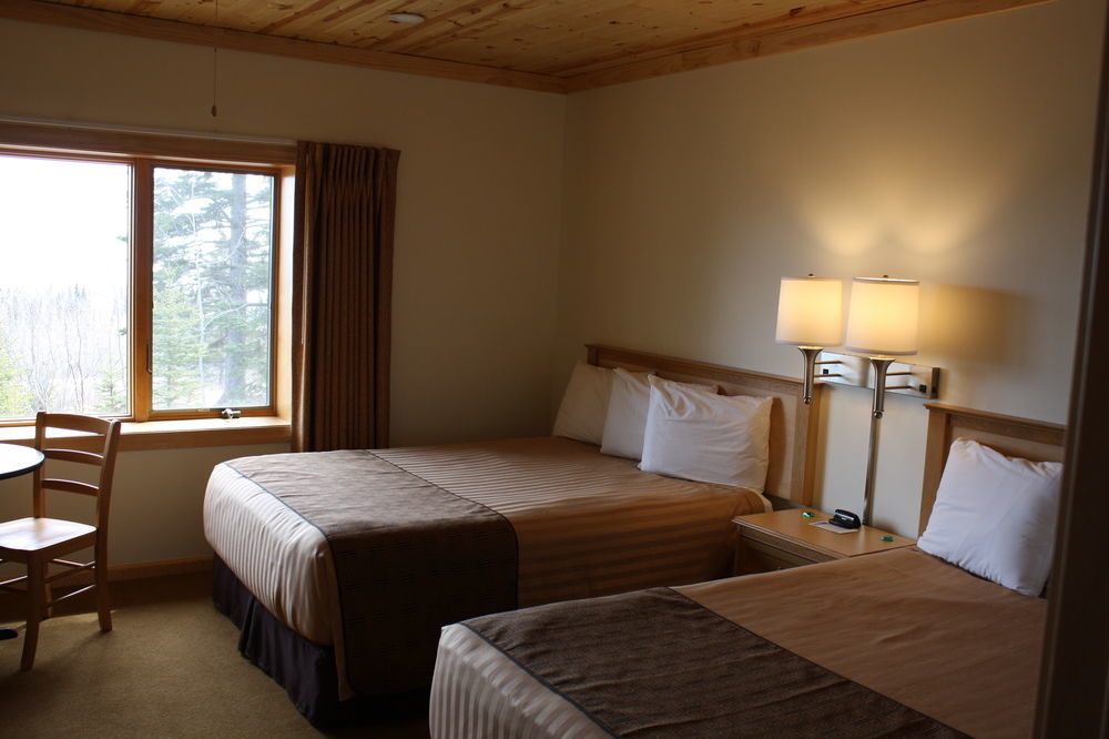 Superior Ridge Resort Motel Schroeder Eksteriør billede