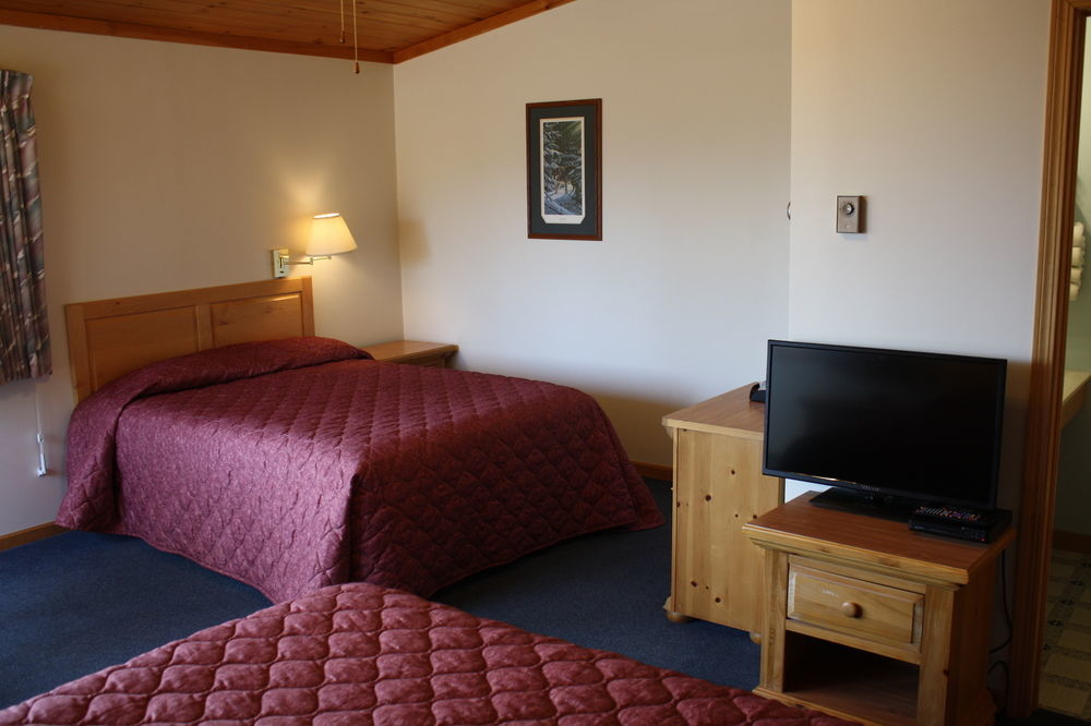 Superior Ridge Resort Motel Schroeder Eksteriør billede