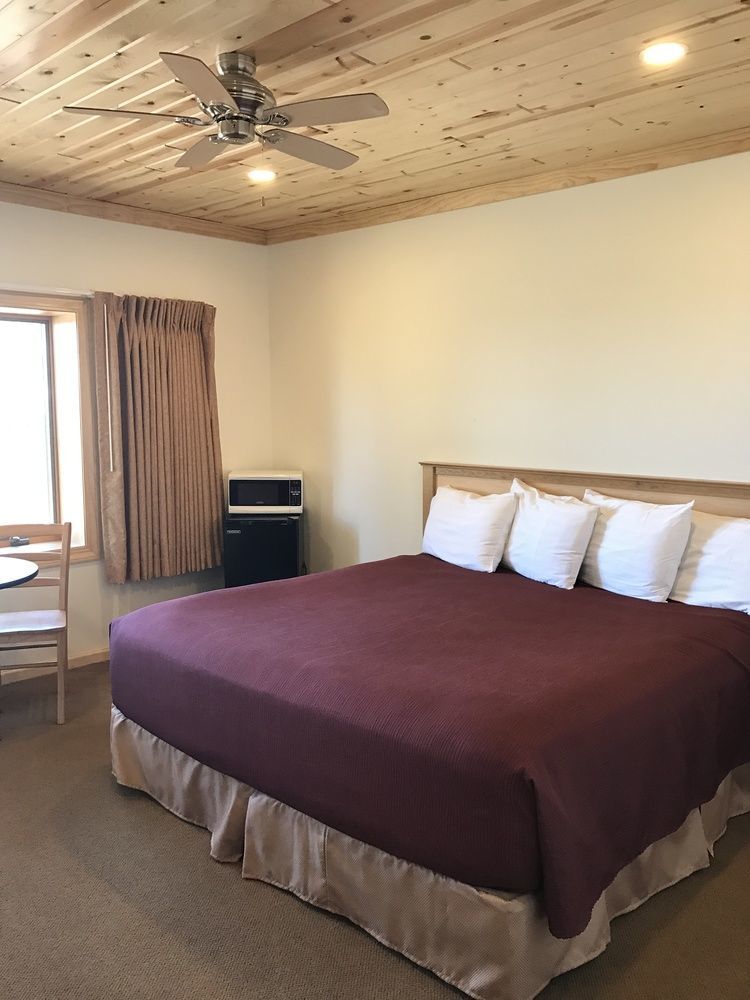 Superior Ridge Resort Motel Schroeder Eksteriør billede