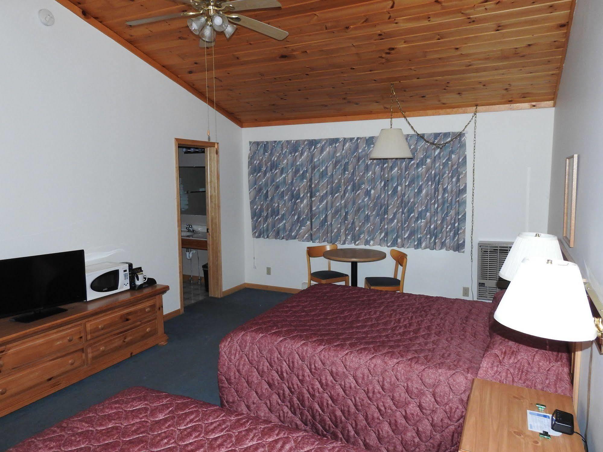 Superior Ridge Resort Motel Schroeder Eksteriør billede